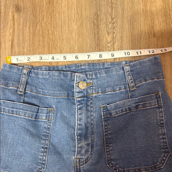 eesome Cropped Straight Leg Pocket Front Jeans LIKE NEW - Picture 7 of 9